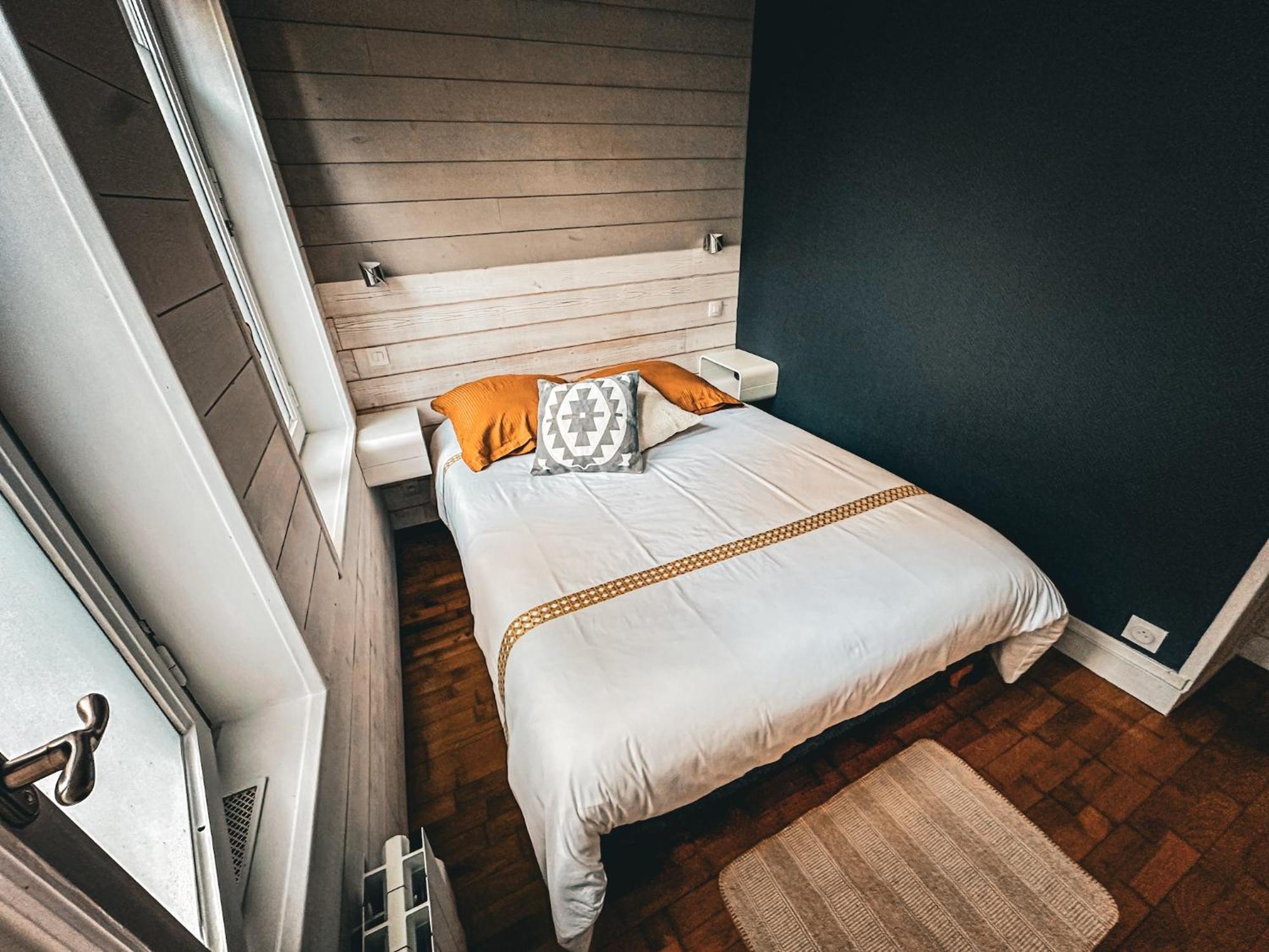 Le 105, Honfleur Bed & Breakfast ภายนอก รูปภาพ