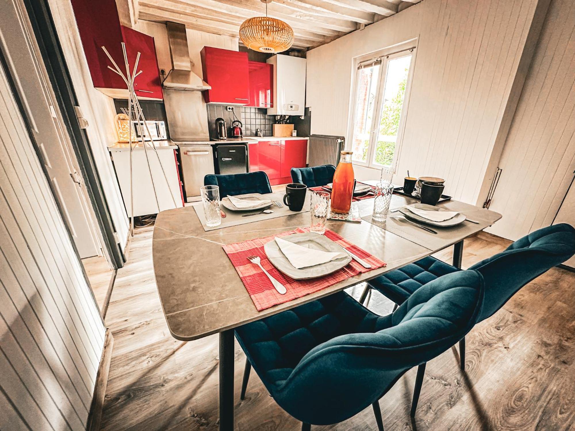 Le 105, Honfleur Bed & Breakfast ภายนอก รูปภาพ