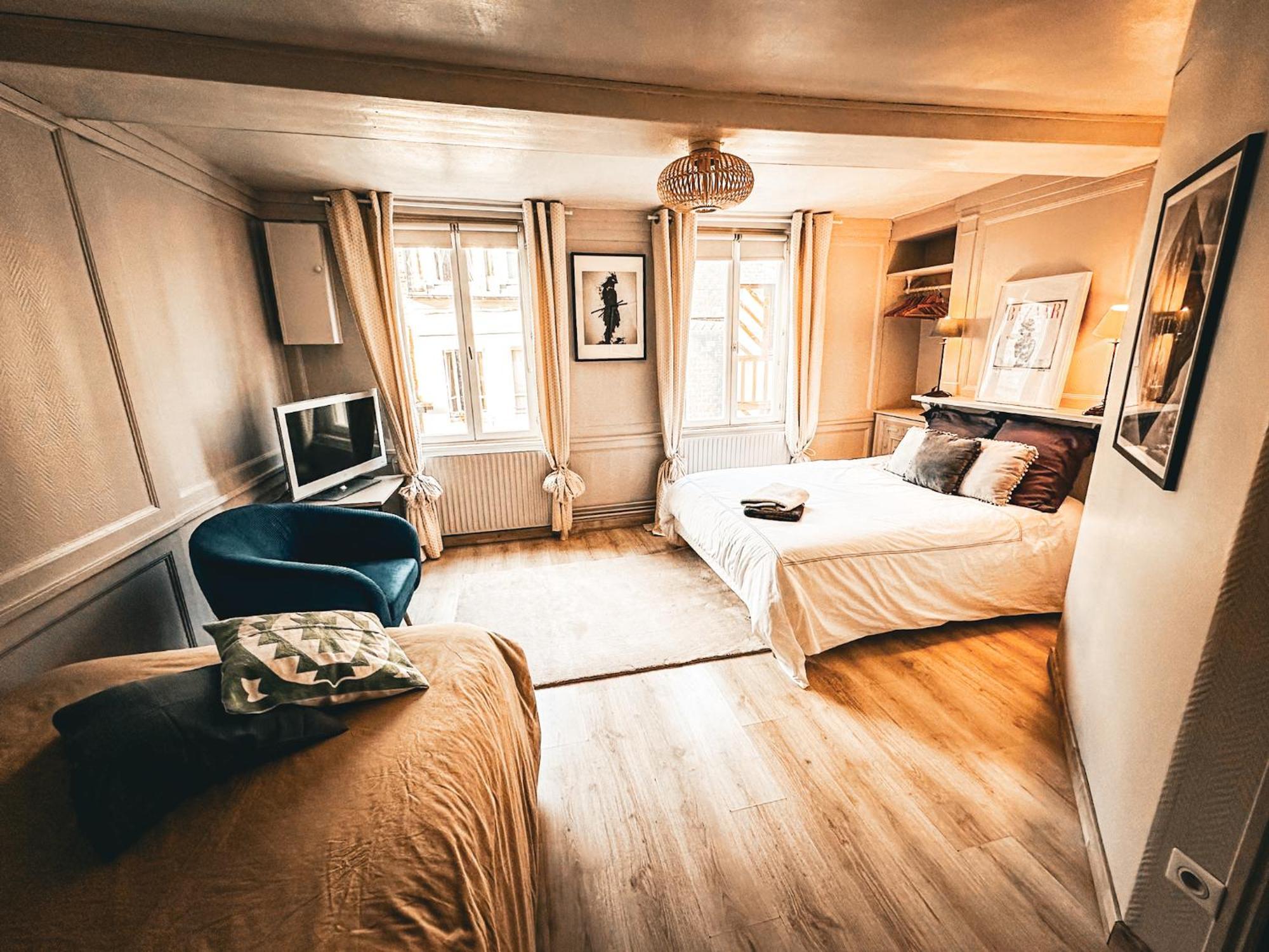 Le 105, Honfleur Bed & Breakfast ภายนอก รูปภาพ